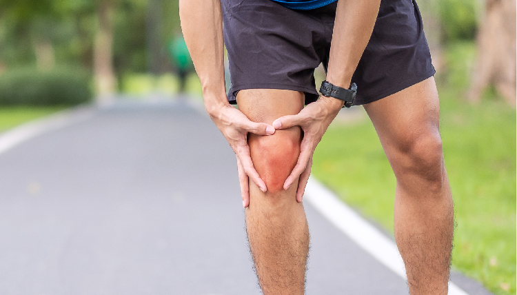 Knee Pain: Causes, Precautions, and Daily Care Tips